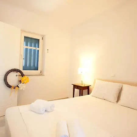 White Cliff Villas Naousa
